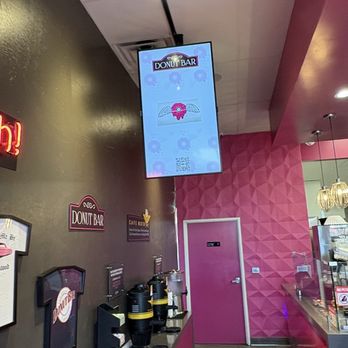 Donut Bar Eastlake - Self service coffee and product tv screen - Donuts Near Me - Chula Vista, California Donut Bar Eastlake - Self service coffee and product tv screen - Donuts Near Me - Chula Vista, California