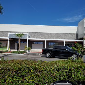 Trader Joe's - This is the trader Joe's in Coral Springs, FL. - Grocery Near Me - Coral Springs, Florida