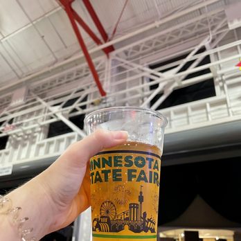 The Hangar - Green apps caramel sour - Beer Bar Near Me - Falcon Heights, Minnesota