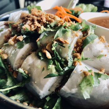 Pho Momma - Springroll Salad Bowl - Noodles Near Me - Sacramento, California