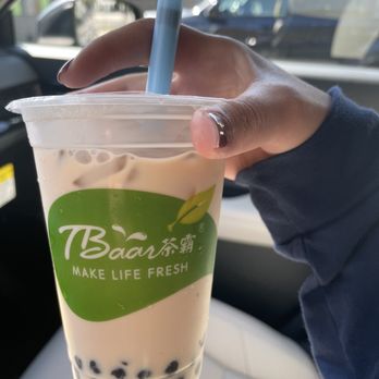 TBaar - Chicago  - Black Bubble Milk Black Tea - Bubble Tea Near Me - Chicago, Illinois
