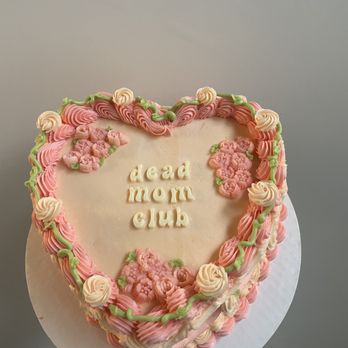 Sister Slice - a heart shaped cake with pink and green frosting - Custom Cakes Near Me - Salt Lake City, Utah Sister Slice - a heart shaped cake with pink and green frosting - Custom Cakes Near Me - Salt Lake City, Utah