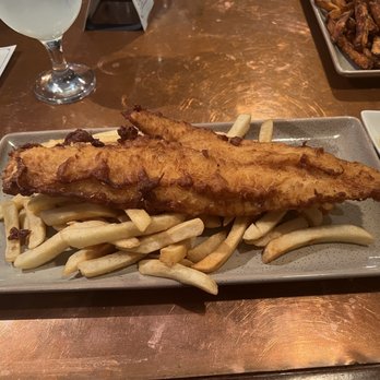 Three Twelve Kitchen and Cocktails - American Near Me - Huntingdon, Pennsylvania