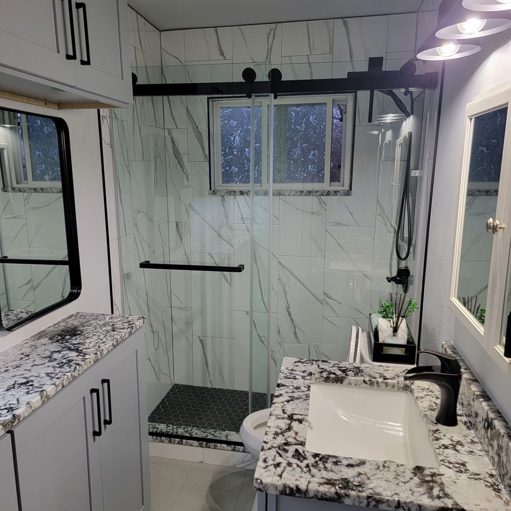 Floor & Wall Design - Flooring Near Me - Lewisville, Texas