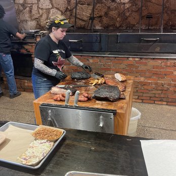 Black's BBQ - Barbeque Near Me - San Marcos, Texas
