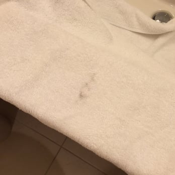 Peoria Marriott Pere Marquette - Beautiful makeup or grease stain on my "fresh" towel. - Hotels Near Me - Peoria, Illinois