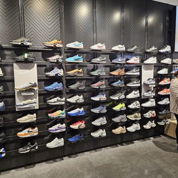 tune squad shoes foot locker