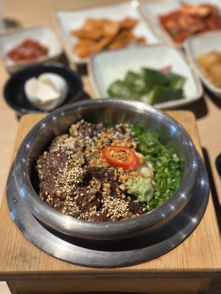 Lasung Tofu & Pot Rice