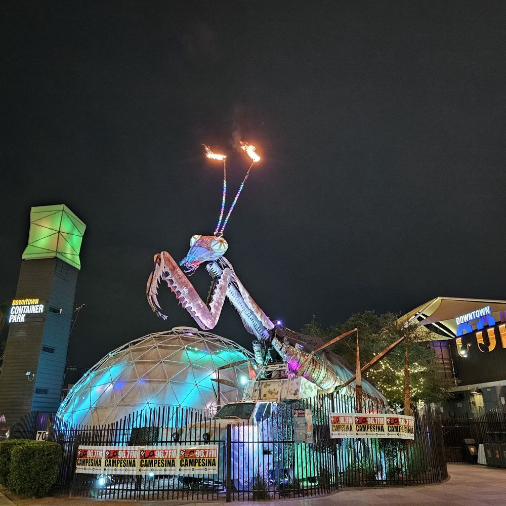 Praying Mantis - 9-30-23 - Public Art Near Me - Las Vegas, Nevada Praying Mantis - 9-30-23 - Public Art Near Me - Las Vegas, Nevada