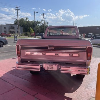 Raising Cane's Chicken Fingers - Posty Truck - Chicken Shop Near Me - Midvale, Utah Raising Cane's Chicken Fingers - Posty Truck - Chicken Shop Near Me - Midvale, Utah