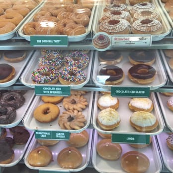 Krispy Kreme - Donuts Near Me - Carolina, Puerto Rico