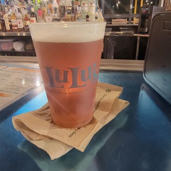 LuLu's Destin - Ice cold yuengling beer. Yum - Seafood Near Me - Destin, Florida