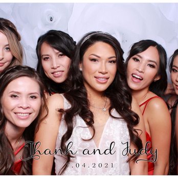Eureka Photo Booth - Photo Booth Rentals Near Me Eureka Photo Booth - Photo Booth Rentals Near Me