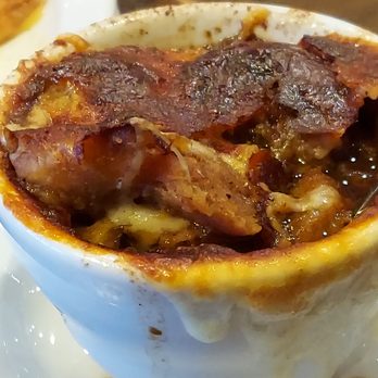 Lucky's Steakhouse - Burnt French Onion soup - Steakhouses Near Me - Midland, Michigan Lucky's Steakhouse - Burnt French Onion soup - Steakhouses Near Me - Midland, Michigan