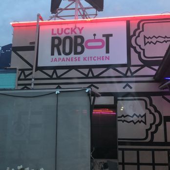 Lucky Robot Restaurant - Sushi Bars Near Me - Austin, Texas