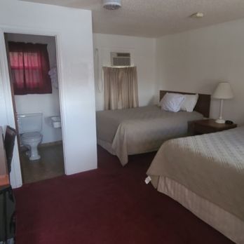 Rawhide Motel - Room 106 - 2 fulls - Hotels Near Me - Lusk, Wyoming Rawhide Motel - Room 106 - 2 fulls - Hotels Near Me - Lusk, Wyoming
