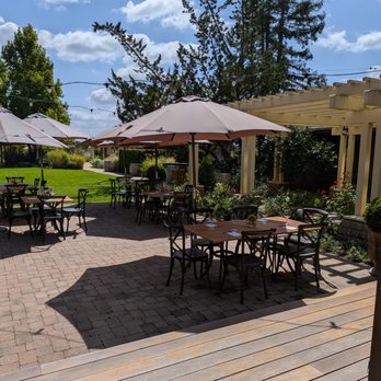 DeLoach Vineyards - Wineries Near Me - Santa Rosa, California
