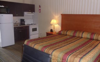 97 Motor Inn by null
