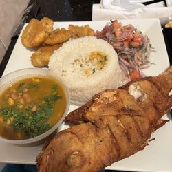 La Fogata De Flor - Pescado Frito.
