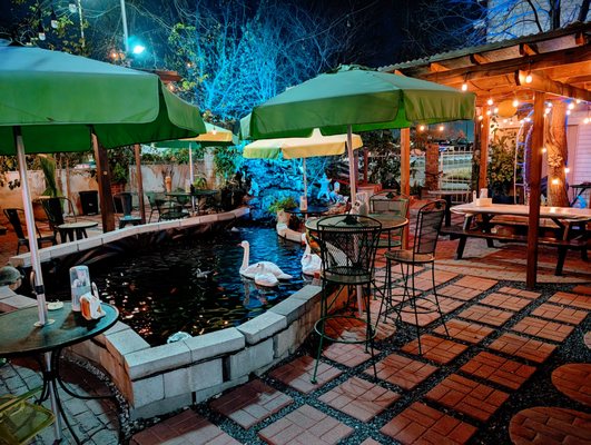 San Vuon Cafe by null