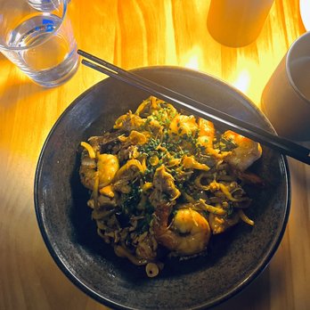 Bone Kettle - Drunken soba noodles w/ shrimp and chicken - Breakfast & Brunch Near Me - Pasadena, California