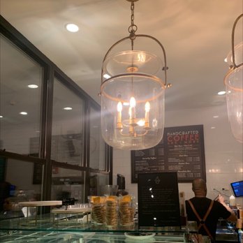 Cupitol Coffee & Eatery - Inside - Coffee & Tea Near Me - Chicago, Illinois