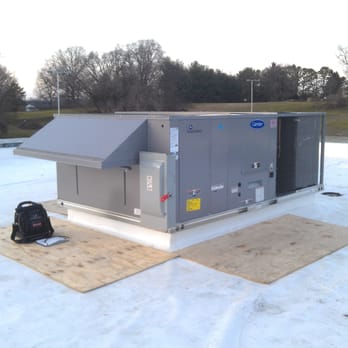 Hentkowski - Rooftop unit at a Hockessin shopping center. - Heating & Air Conditioning/HVAC Near Me - Wilmington, Delaware Hentkowski - Rooftop unit at a Hockessin shopping center. - Heating & Air Conditioning/HVAC Near Me - Wilmington, Delaware