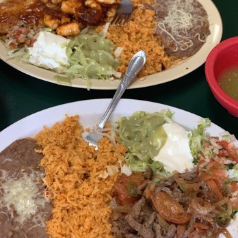 Tacos Wow - Ate the bistec ranchero and a filete with a couple of shrimp. Amazing taste, friendly customer service. Best Mexican food in the SF valley! - Mexican Near Me - Winnetka, California