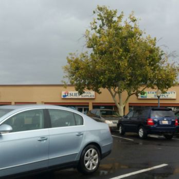 Leslie's Pool Supplies - Hot Tub & Pool Near Me - Albuquerque, New Mexico