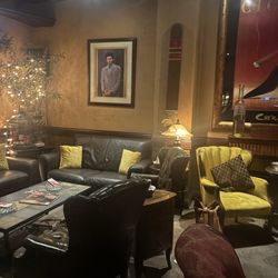 Cheroot Cigar Lounge
