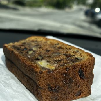 Arnie’s Bakery & Cafe - Banana Bread - Bakeries Near Me - Tujunga, California