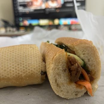 Cali Baguette Express - Lemongrass Beef Banh Mi - Vietnamese Near Me - San Diego, California Cali Baguette Express - Lemongrass Beef Banh Mi - Vietnamese Near Me - San Diego, California