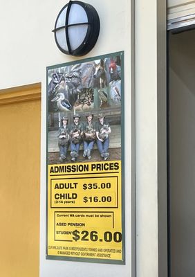 Caversham Wildlife Park by null