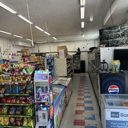 562 Daisy Market