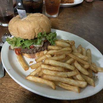 Lodi Beer Co - Cajun burger - Breweries Near Me - Lodi, California Lodi Beer Co - Cajun burger - Breweries Near Me - Lodi, California
