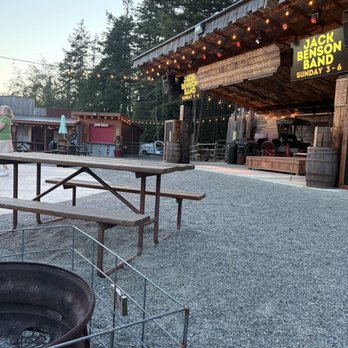 Station 49 - Stage and dance floor - Mini Golf Near Me - Blaine, Washington