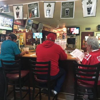 Spectators Bar & Grille - Bars Near Me - Kutztown, Pennsylvania