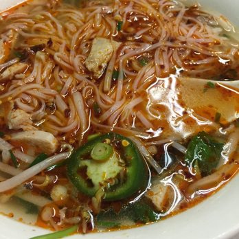 Pho Kapahulu - Vietnamese Near Me - Honolulu, Hawaii