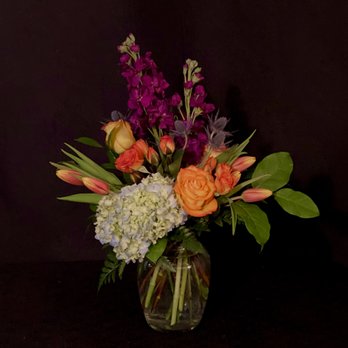 Savvy Floral Design - Spring is here! - Floral Designers Near Me Savvy Floral Design - Spring is here! - Floral Designers Near Me