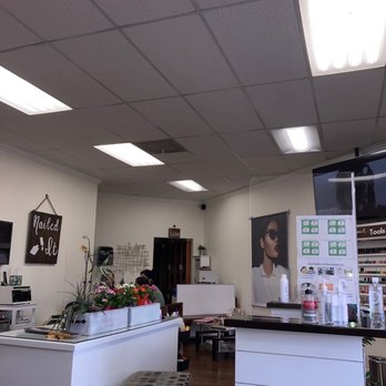 Maroon Nails & Spa - Nail Salons Near Me - Los Angeles, California Maroon Nails & Spa - Nail Salons Near Me - Los Angeles, California