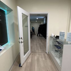 The Sound Spa - The walkway from the lobby to the studio room