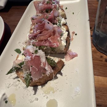 North Italia - Prosciutto Bruschetta - Italian Near Me - Canoga Park, California North Italia - Prosciutto Bruschetta - Italian Near Me - Canoga Park, California