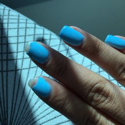 It hasn't even been a full week since I got this full get set. I will not be coming back to nail spot. It hasn't even been a full week since I got this full get set. I will not be coming back to nail spot.