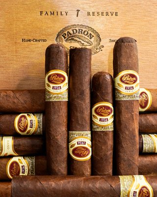 CDM Cigars by null