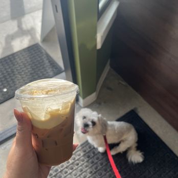 Good Neighbor Cafe - Coffee & Tea Near Me - Hermosa Beach, California