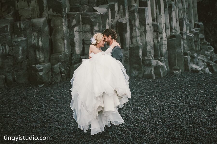Blessings Wedding Boutiq Logo