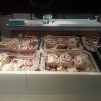 Cinnabon - The spread - Desserts Near Me - Toronto, Ontario
