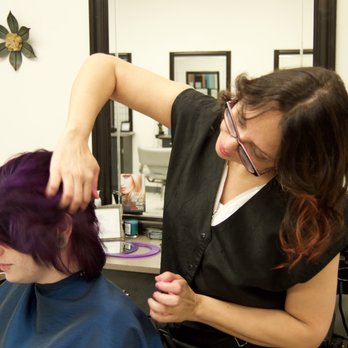 Starlight Salon - Hair Salons Near Me - Commerce, Georgia