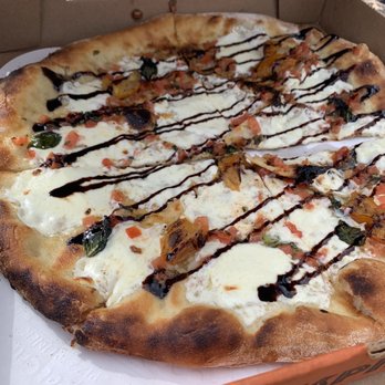 Malawi's Pizza - Malawi Capri Pizza - Pizza Near Me - Provo, Utah
