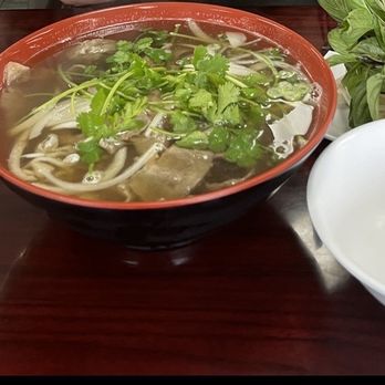 Pho House - Large bowl - Vietnamese Near Me - Lawndale, California Pho House - Large bowl - Vietnamese Near Me - Lawndale, California
